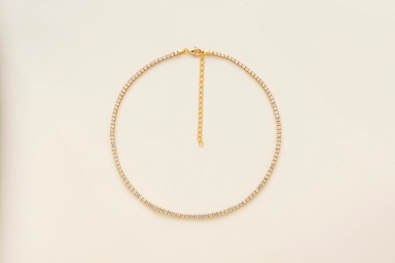Collar circonitas