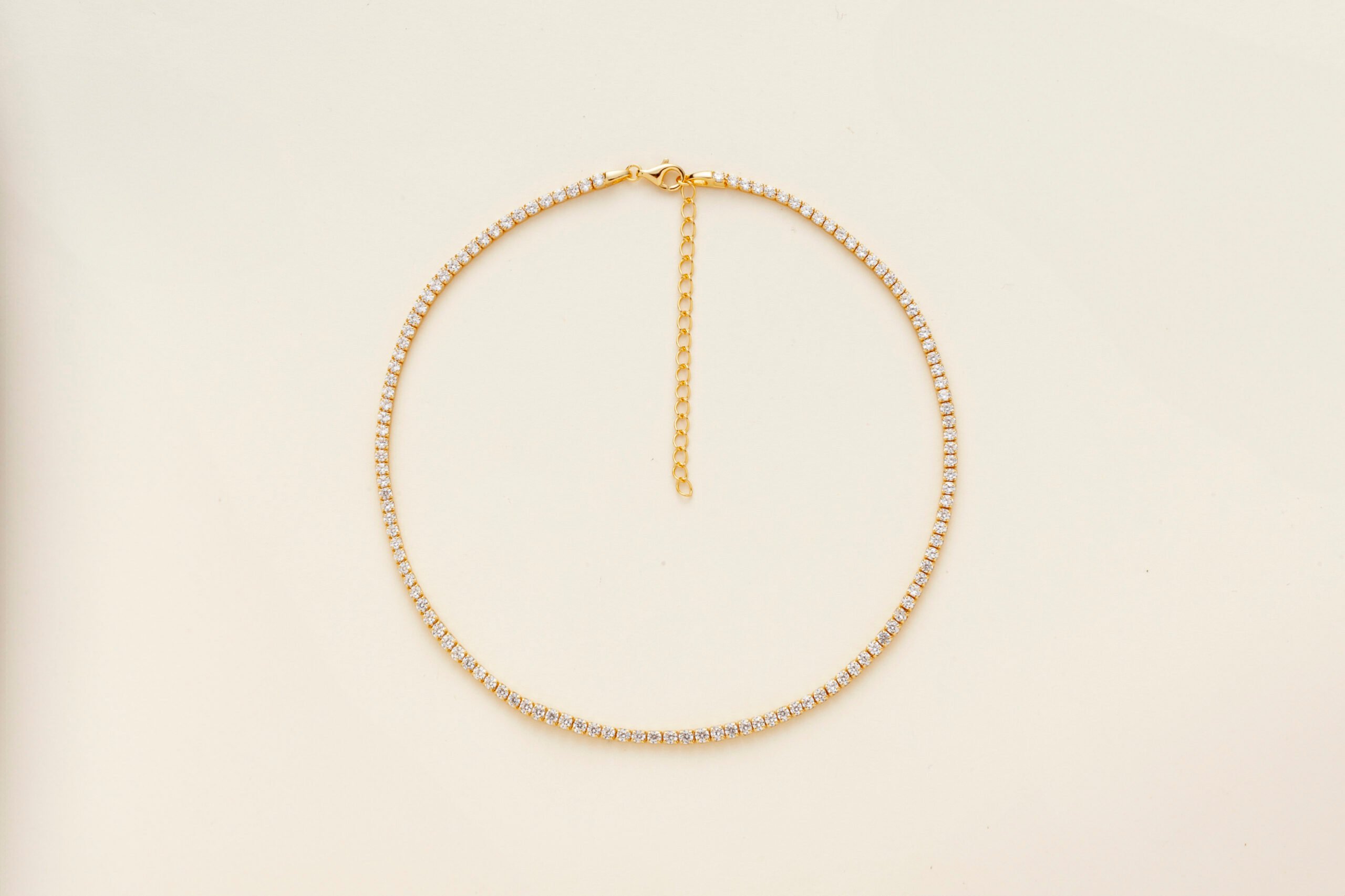 Collar circonitas